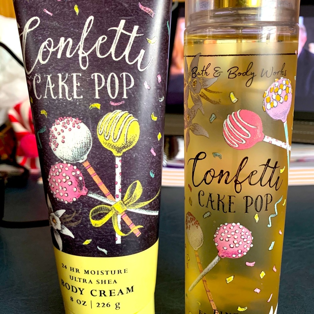 Bath and body work CONFETTI CAKE POP